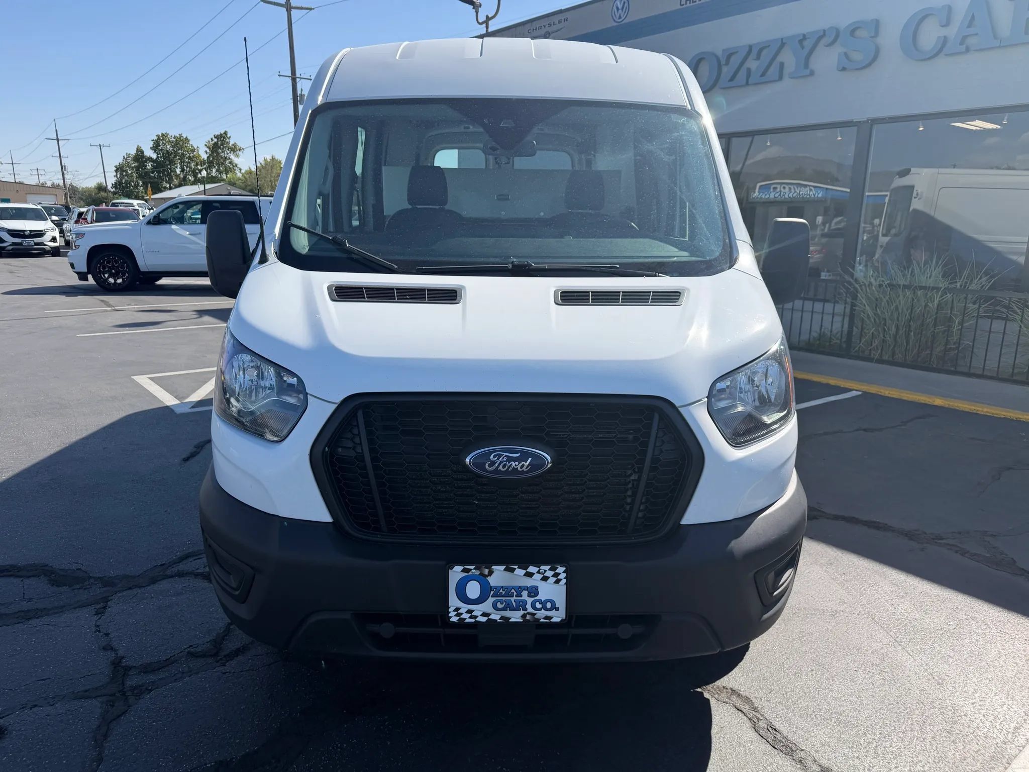 Used 2021 Ford Transit 250 Medium Roof RWD image 3