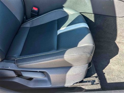 Used 2025 Toyota Camry SE image 23