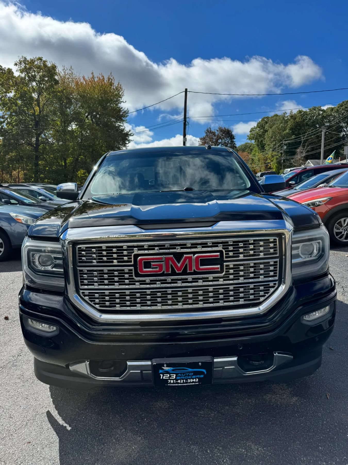 Used 2016 GMC Sierra 1500 Denali AWD/4WD image 2
