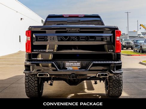 Used 2025 Chevrolet Silverado 1500 LT Trail Boss w/ Convenience Package II image 8