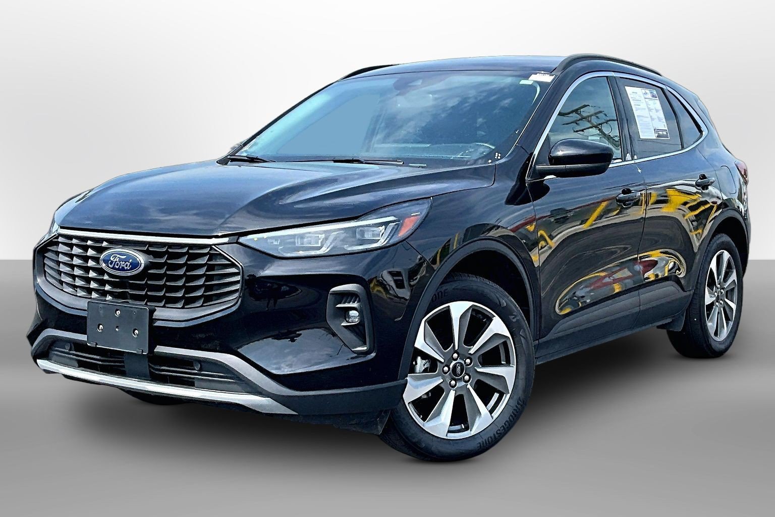 Certified 2025 Ford Escape Platinum AWD/4WD image 13