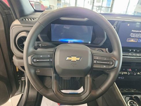 New 2026 Chevrolet Colorado W/T w/ WT Custom Package AWD/4WD image 19