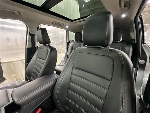 Used 2018 Ford Escape Titanium w/ Ford Safe & Smart Package image 16