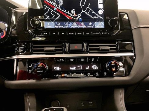 New 2025 Nissan Pathfinder Platinum w/ Lighting Package (N93) image 24