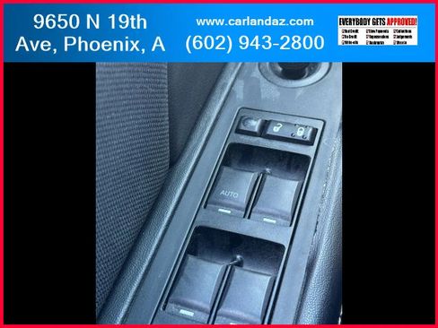 Used 2012 Dodge Avenger SXT image 14