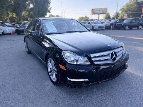 Used 2012 Mercedes-Benz C 250 Sedan image 3
