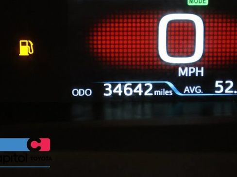 Certified 2022 Toyota Prius LE FWD image 16