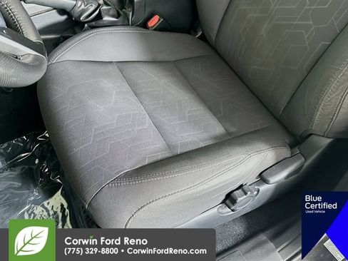 Used 2017 Toyota Tacoma TRD Sport AWD/4WD image 22