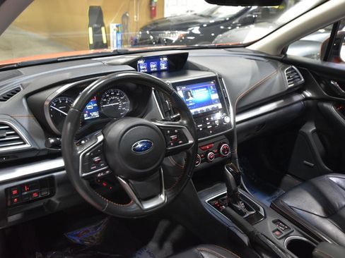 Used 2019 Subaru Crosstrek 2.0i Limited w/ Moonroof Package w/Navigation AWD/4WD image 14