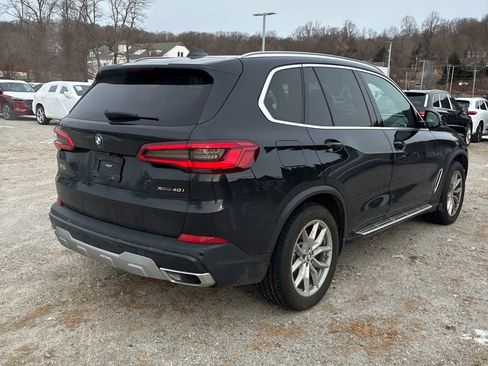 Used 2019 BMW X5 xDrive40i w/ Executive Package image 2