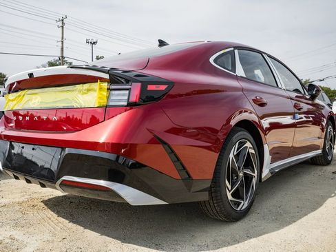 New 2026 Hyundai Sonata SEL FWD image 4