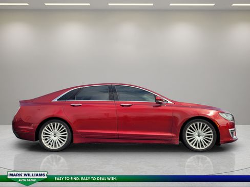 Used 2017 Lincoln MKZ Reserve AWD/4WD image 2