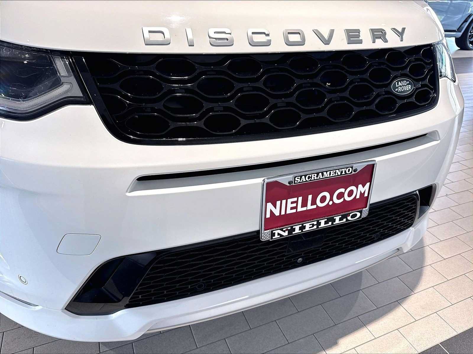 Used 2024 Land Rover Discovery Sport S AWD/4WD image 33