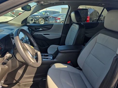 Used 2021 Chevrolet Equinox Premier image 17