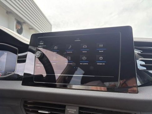 Used 2025 Volkswagen Jetta S FWD image 16
