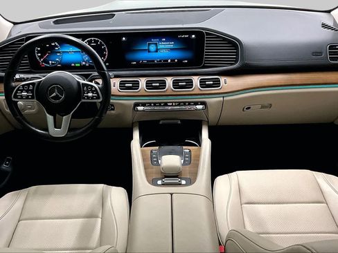Used 2022 Mercedes-Benz GLS 450 4MATIC image 15