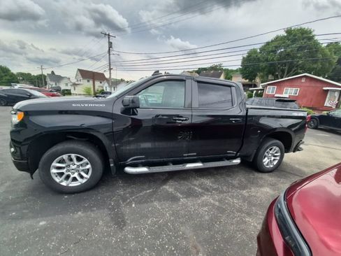 Used 2022 Chevrolet Silverado 1500 RST AWD/4WD image 4