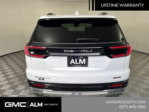 New 2026 GMC Acadia Denali w/ Super Cruise Package FWD image 8