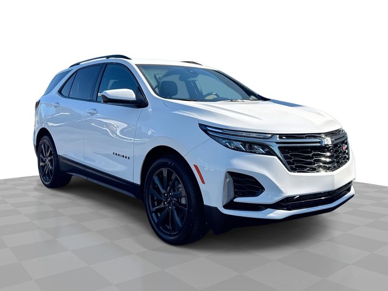 Certified 2022 Chevrolet Equinox RS image 1