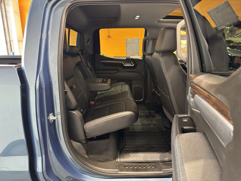 Used 2026 GMC Sierra 1500 Elevation w/ Elevation Premium Package AWD/4WD image 22