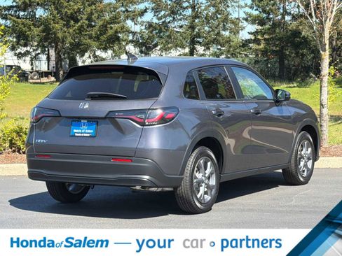 New 2026 Honda HR-V LX image 2
