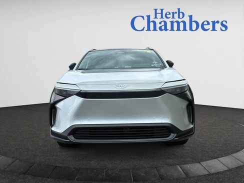 Used 2025 Toyota bZ4X FWD w/ Weather Package image 2