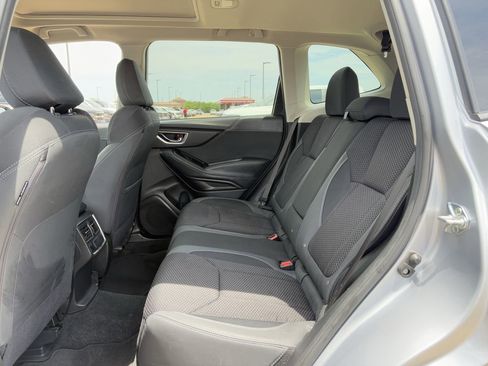 Used 2024 Subaru Forester Premium AWD/4WD image 27