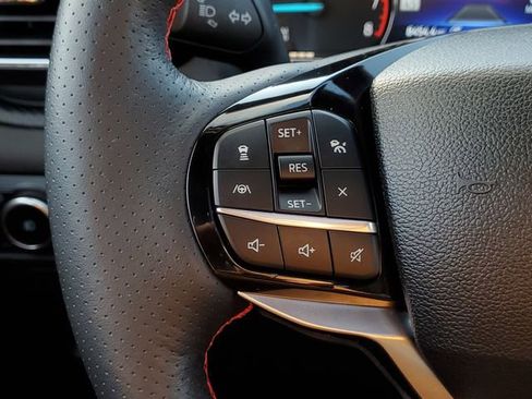 Certified 2024 Ford Explorer ST-Line w/ Class IV Trailer Tow Package image 16