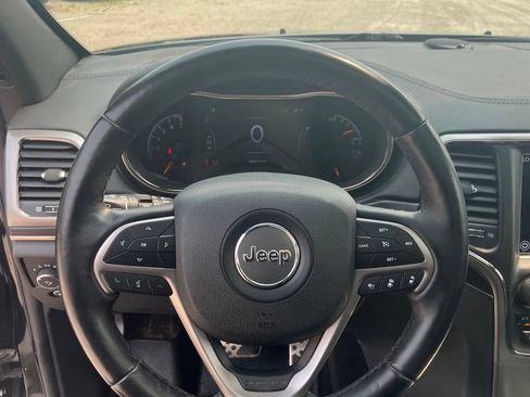 Used 2018 Jeep Grand Cherokee High Altitude AWD/4WD image 22