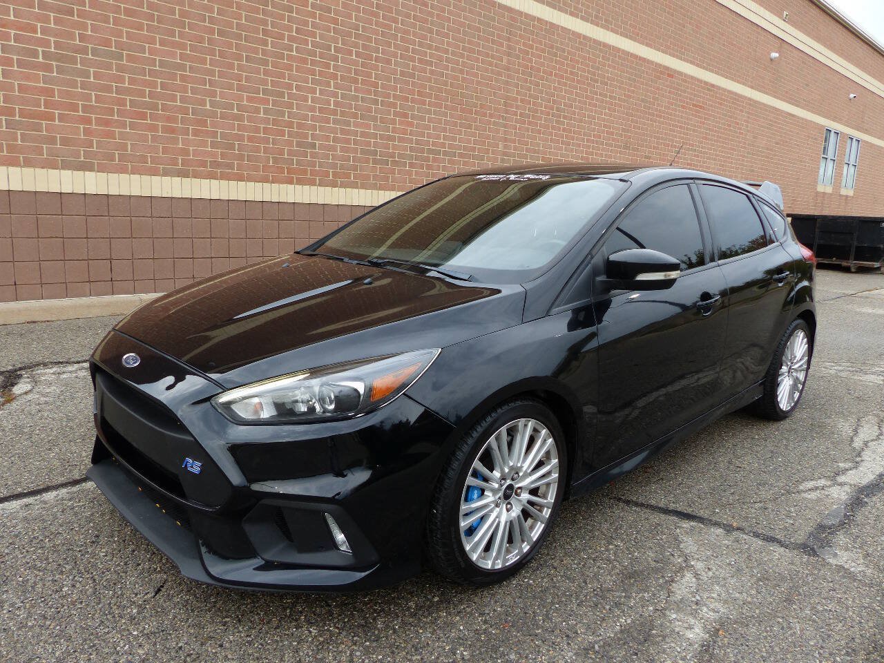 Used 2017 Ford Focus RS AWD/4WD image 6