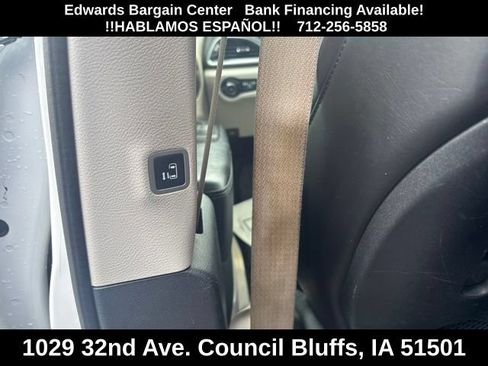 Used 2020 Chrysler Pacifica Limited FWD image 15