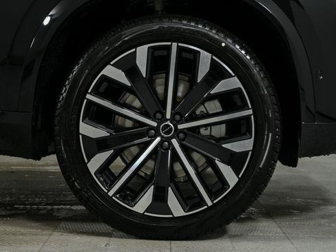 Used 2026 Volvo XC90 B6 Ultra w/ Protection Package AWD/4WD image 41