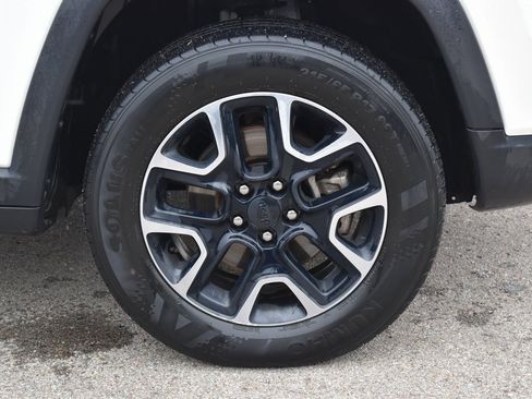 Used 2018 Jeep Compass Trailhawk w/ Leather Interior Group image 4
