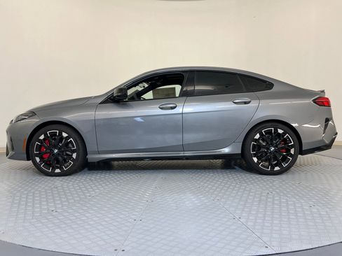 Used 2026 BMW M235i xDrive w/ Technology Package image 2