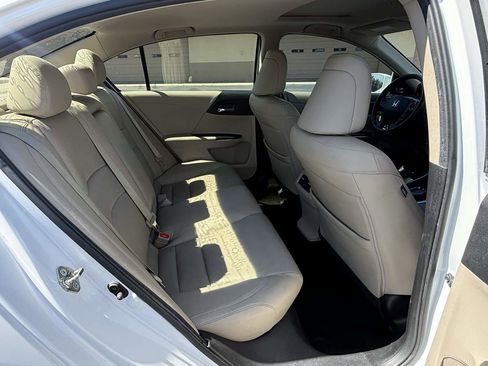 Used 2016 Honda Accord EX-L image 19