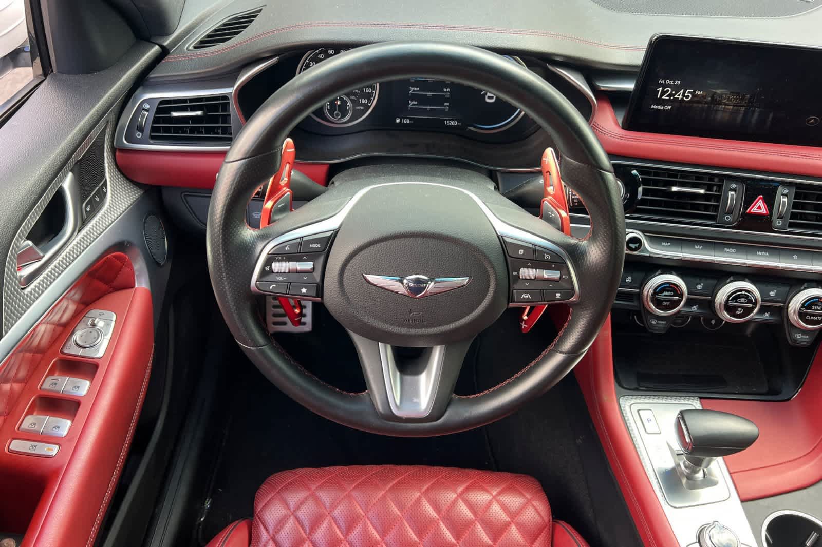 Used 2023 Genesis G70 3.3T w/ Sport Prestige Package RWD image 15
