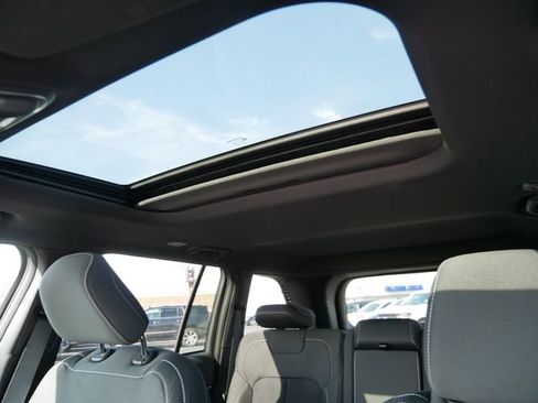 New 2026 Jeep Grand Cherokee Laredo AWD/4WD image 26