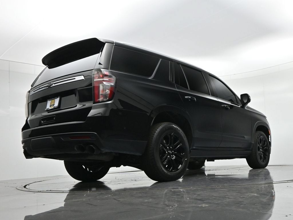 Used 2023 Chevrolet Tahoe Premier w/ Advanced Technology Package AWD/4WD image 24