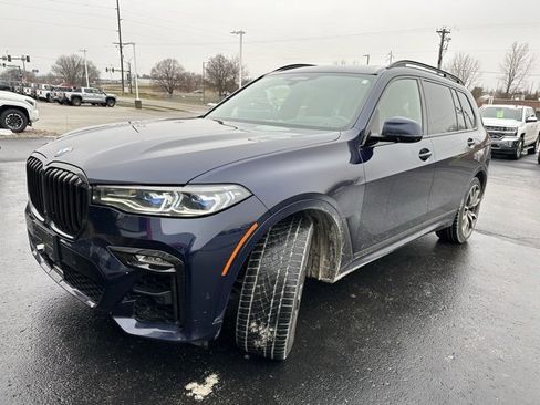 Used 2020 BMW X7 M50i image 6