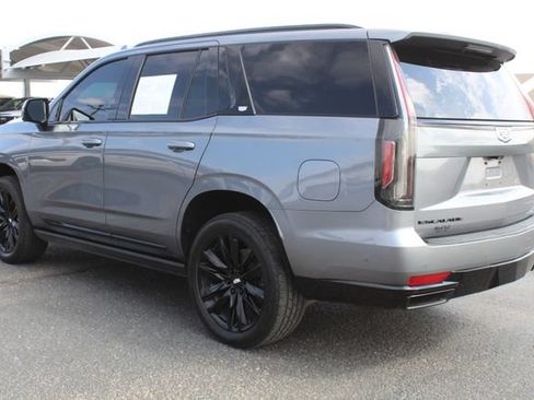 Used 2021 Cadillac Escalade Sport Platinum AWD/4WD image 9
