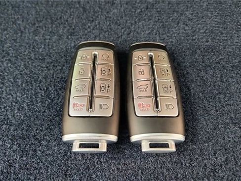 Used 2023 Genesis GV80 3.5T w/ Prestige Package image 62