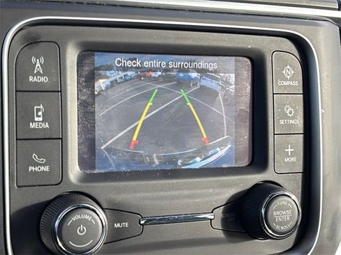 Certified 2024 RAM 1500 Classic SLT image 31