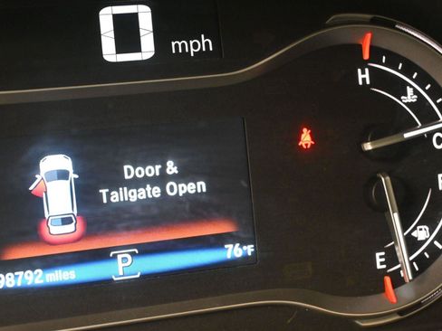 Used 2016 Honda Pilot EX-L image 3