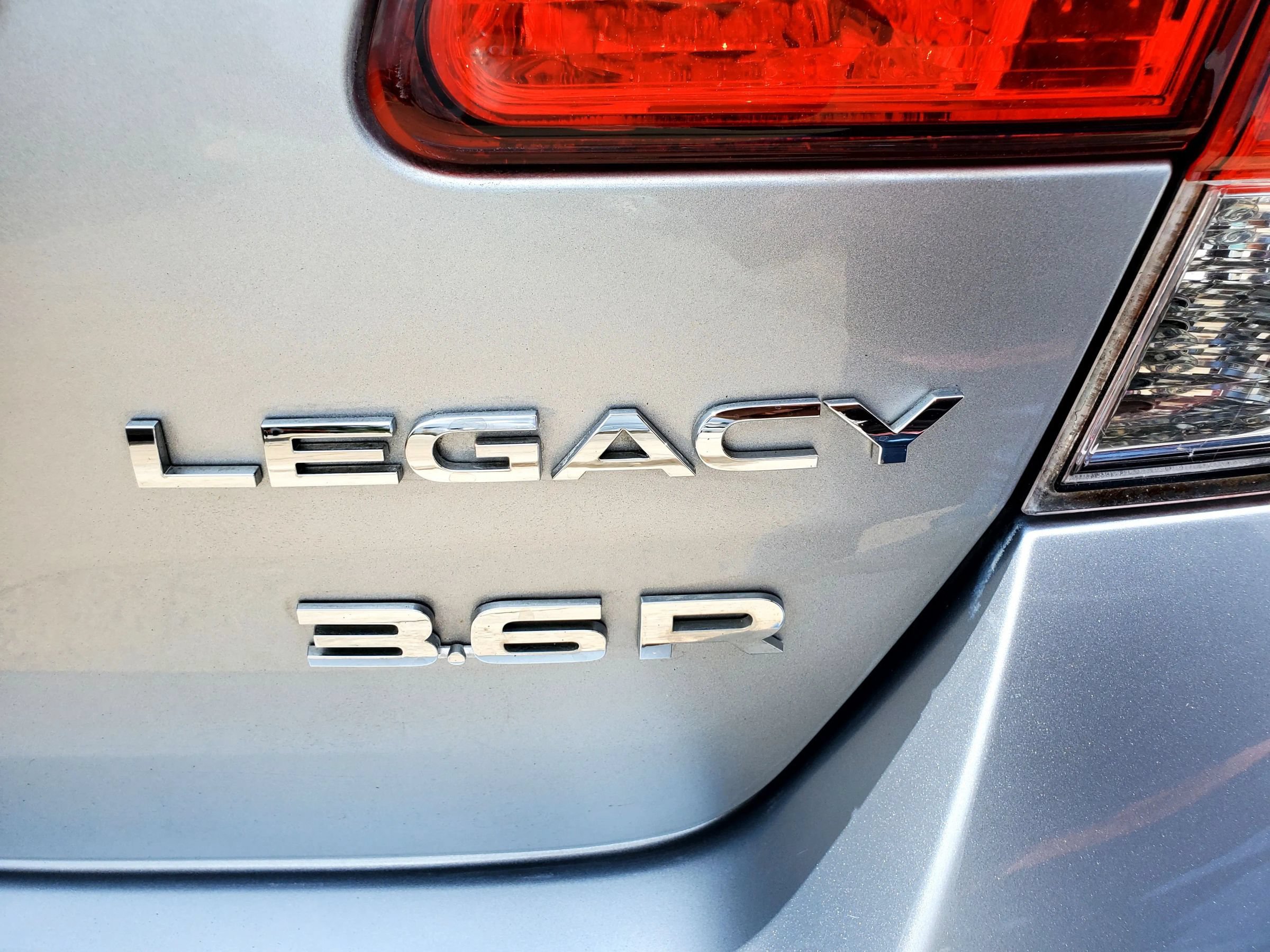 Used 2012 Subaru Legacy 3.6R Limited AWD/4WD image 13