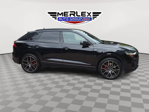 Used 2021 Audi Q8 Premium Plus AWD/4WD image 9