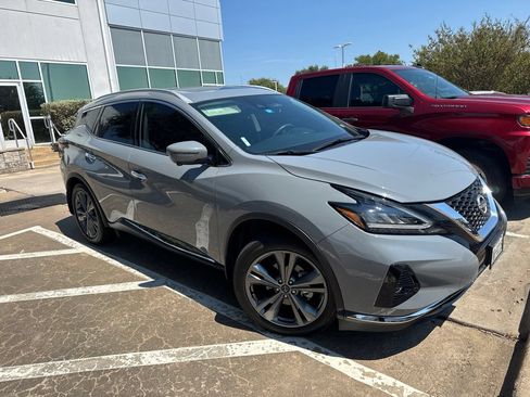 Used 2023 Nissan Murano Platinum w/ Cargo Package FWD image 2