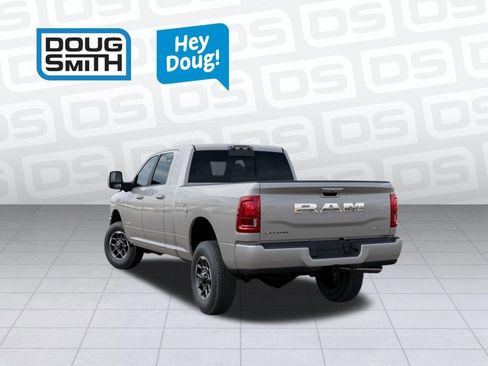 New 2026 RAM 2500 Laramie AWD/4WD image 3