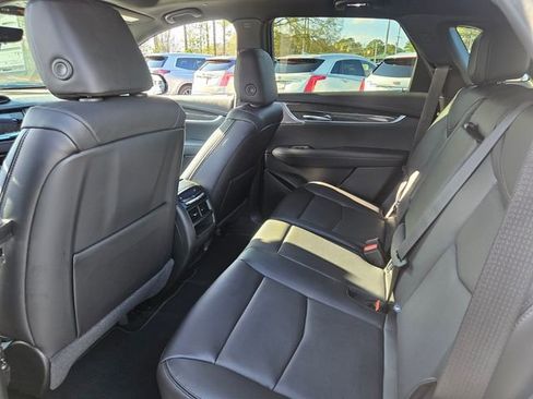 New 2026 Cadillac XT5 Sportv w/ LPO, Onyx Lite Package image 10