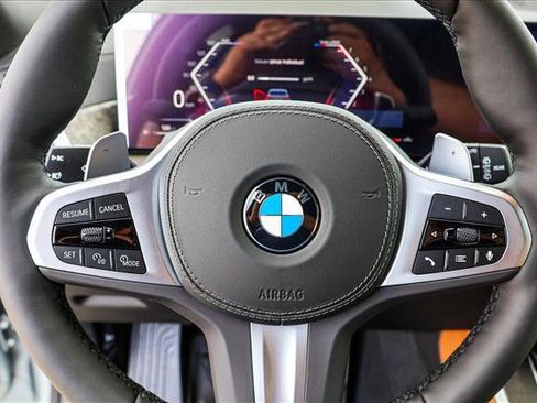 New 2026 BMW X5 xDrive40i w/ M Sport Package AWD/4WD image 14