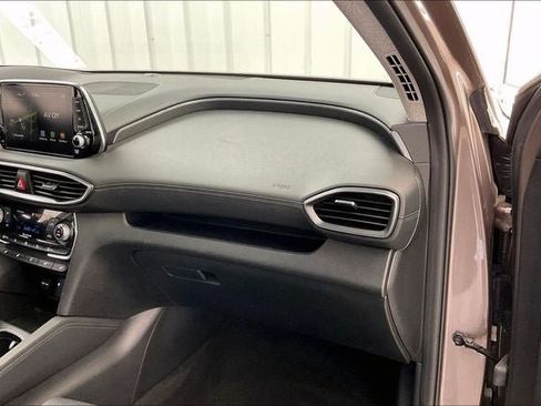 Used 2020 Hyundai Santa Fe Limited AWD/4WD image 18